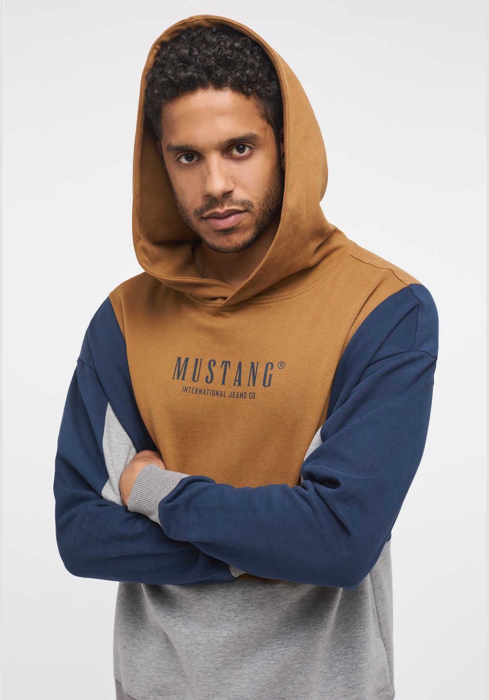 Джемпер Bennet Color Block 1014160-3161