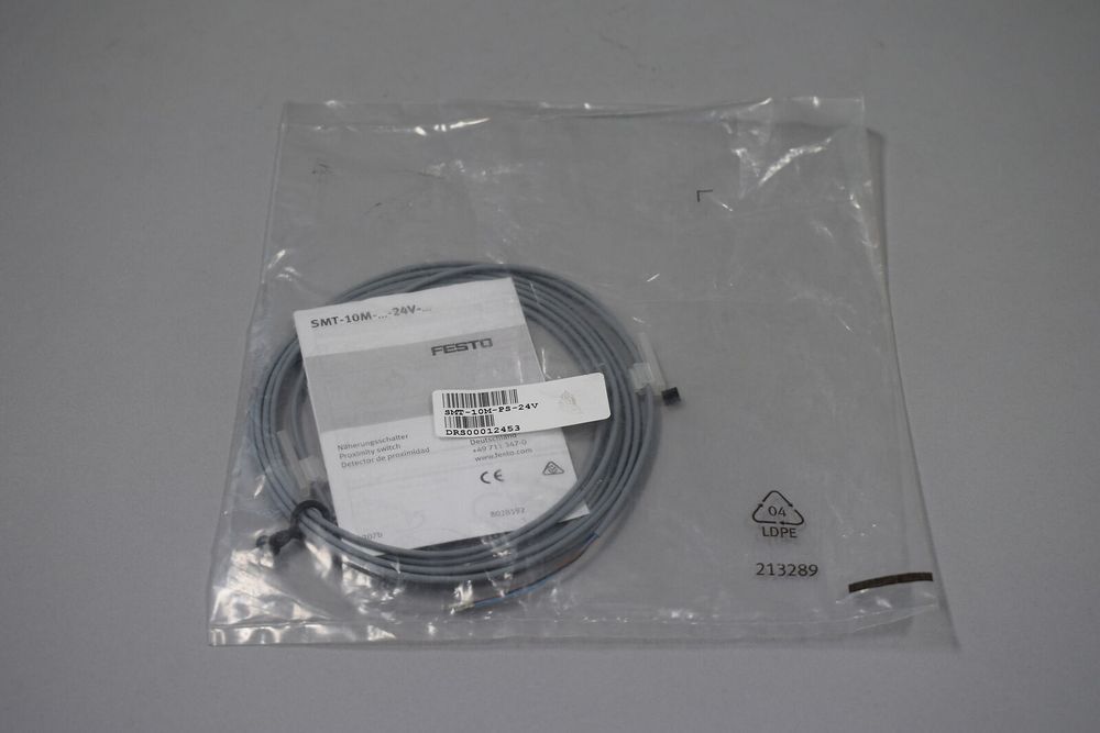 FESTO SMT-10M-PS-24V-E-2,5-L-OE FESTO SMT-10M-PS-24V-E-2,5-L-OE