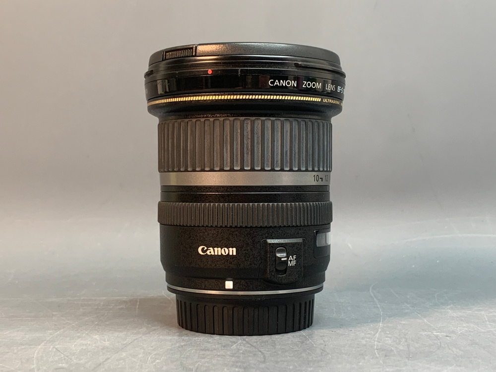 Canon EF-S 10-22mm 3.5-4.5 USM