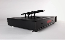REGA SATURN MK3 CD PLAYER (ПУЛЬТ, ВСТРОЕННЫЙ ЦАП) BLACK