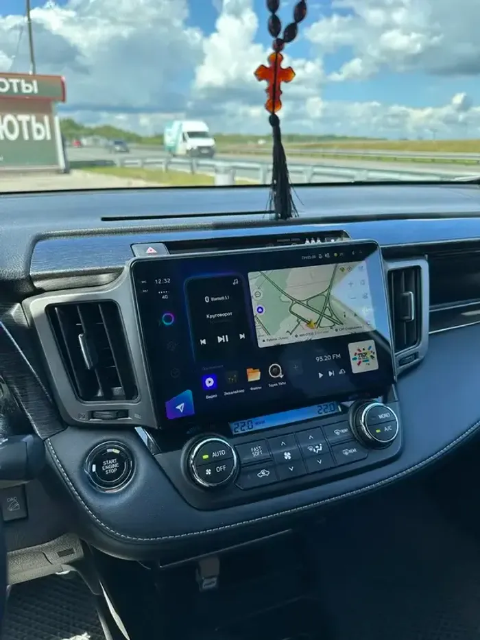 Магнитола для Toyota RAV4 XA40 2012-2019 - Parafar PF468RN2K на Android 13, Быстрая, QLED+2K, CarPlay, 4G SIM-слот