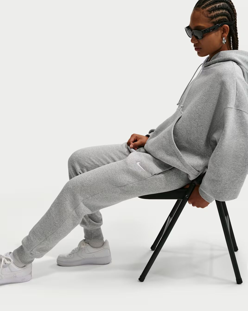 Nike Sportswear Phoenix Fleece Женские спортивные штаны с зауженным кроем - NIKE