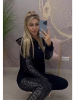 спортивный костюм со стразами