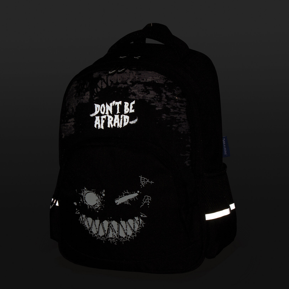 Рюкзак BRAUBERG SOFT, 2 отделения, 3 кармана, "Don't be afraid", СВЕТЯЩИЙСЯ, 40х31х15 см, 271364
