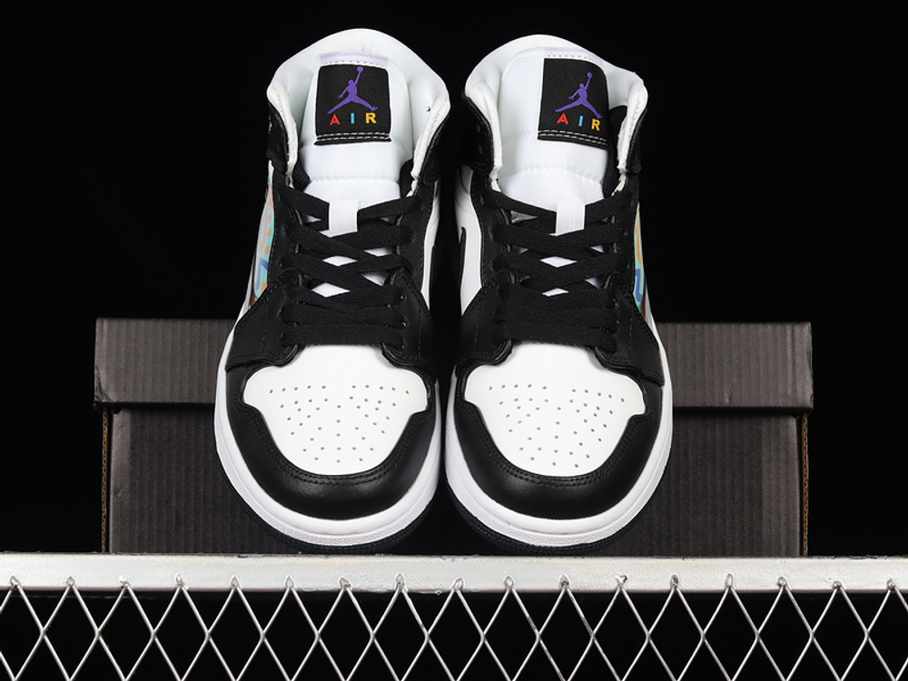 Jordan 1 Mid Hologram