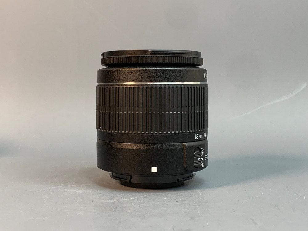 Canon EOS 1100D kit EF-S 18-55mm 3.5-5.6 lll