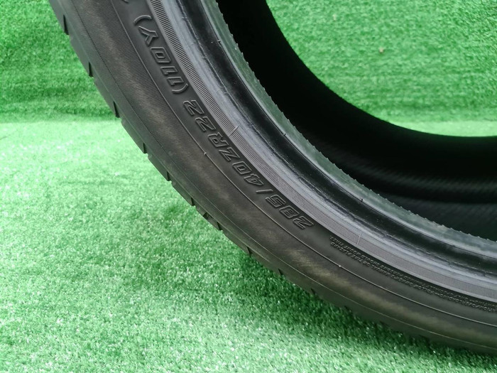 Шина Комплект 325/35 ZR22 Yokohama Advan Sport
