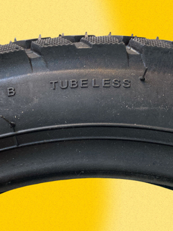 Покрышка CST 60/100-10 (14x2.50) для электровелосипеда WHITE SIBERIA ZVER