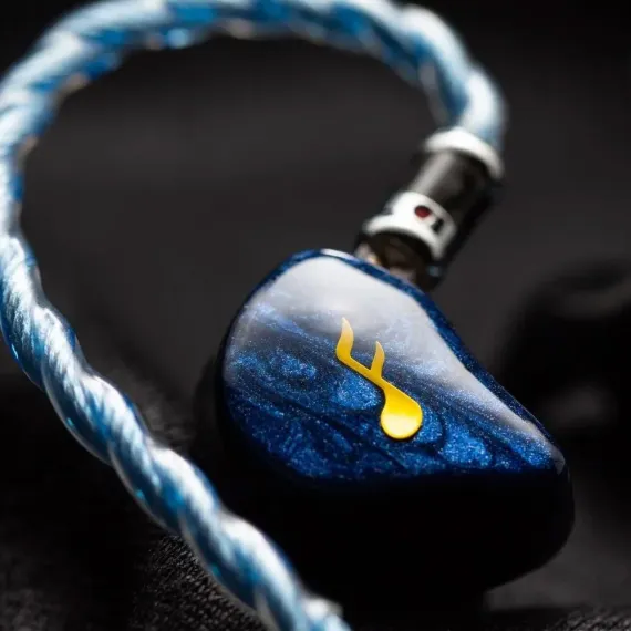 FATfreq Maestro SE Universal Blue
