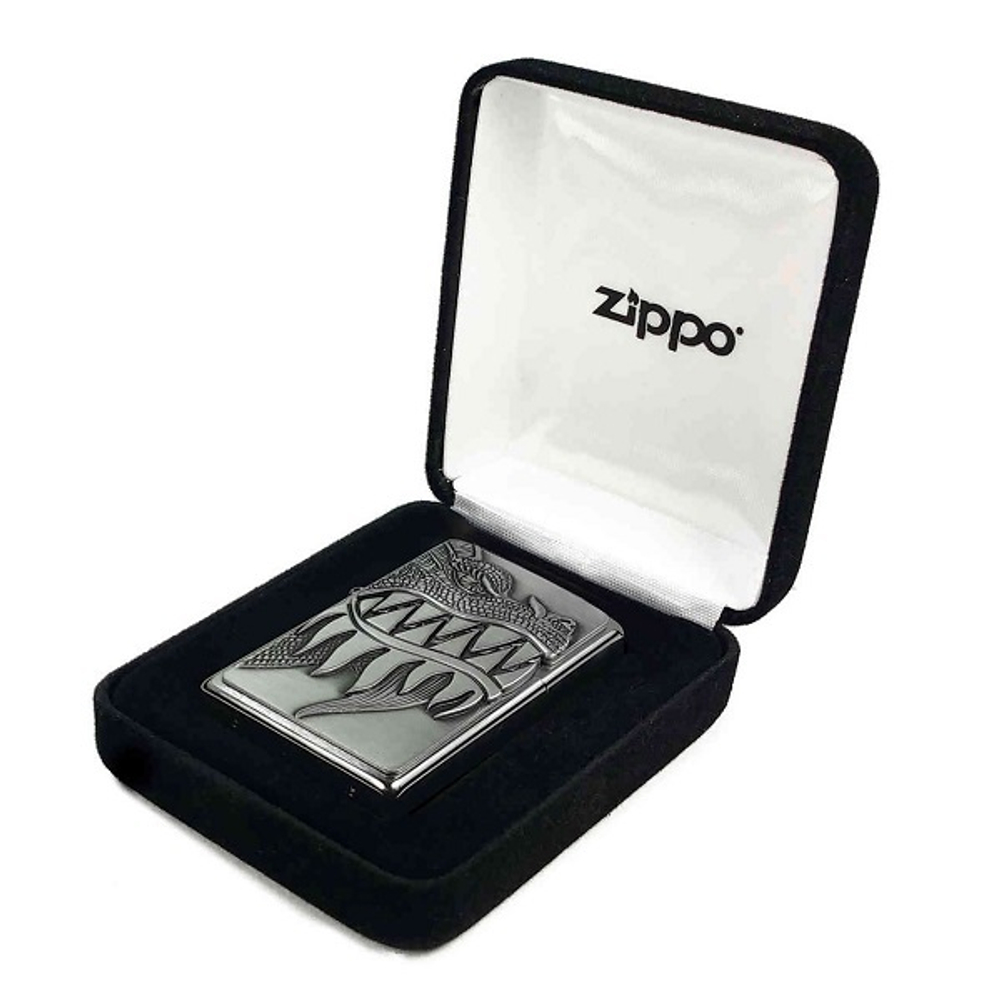 Зажигалка серебристая матовая Zippo 200 Fire Breathing Dragon с покрытием Brushed Chrome