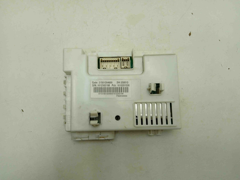 NWS7105 кт186 Электронный модуль для стиральной машины Indesit NWS7105 б/у