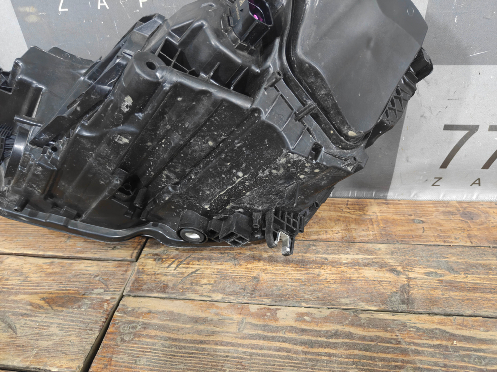 Фара правая LED Audi A6 (C8) 18-23 Б/У Оригинал 4K0941034