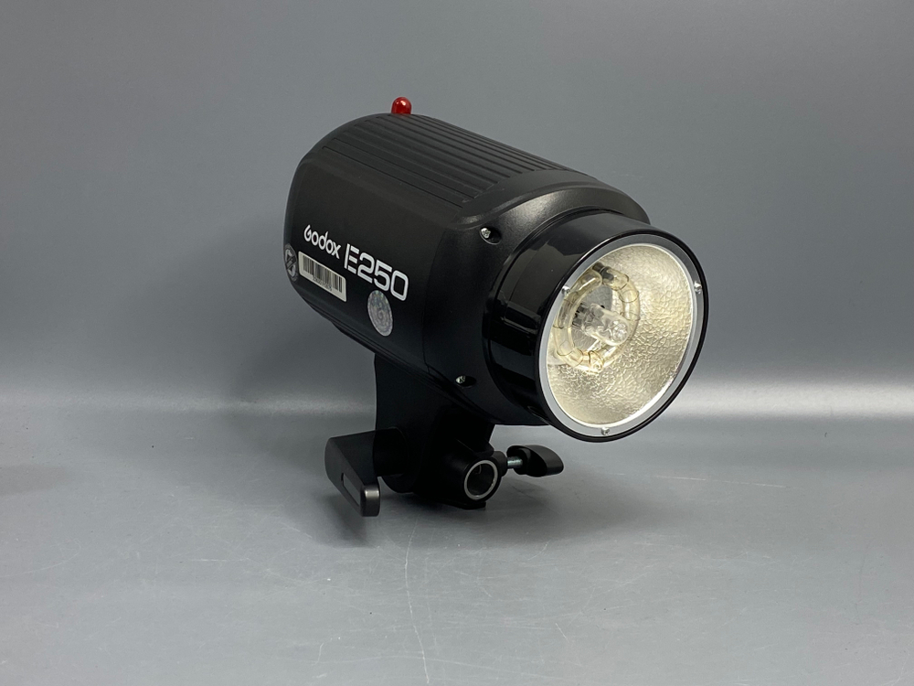 Godox E250 комплект