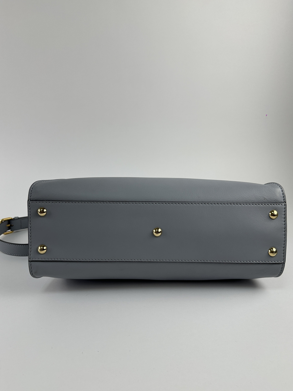 Сумка Fendi Peekaboo medium