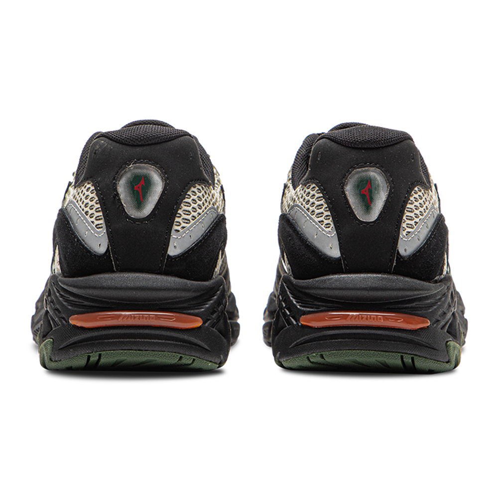 Mizuno Adventure Collection