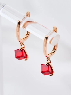 Серьги-подвески Миражи с красным кубиком Swarovski
