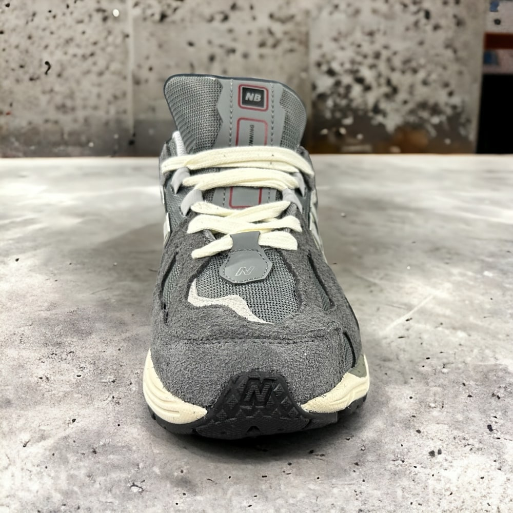 New Balance 1906D • Gray
