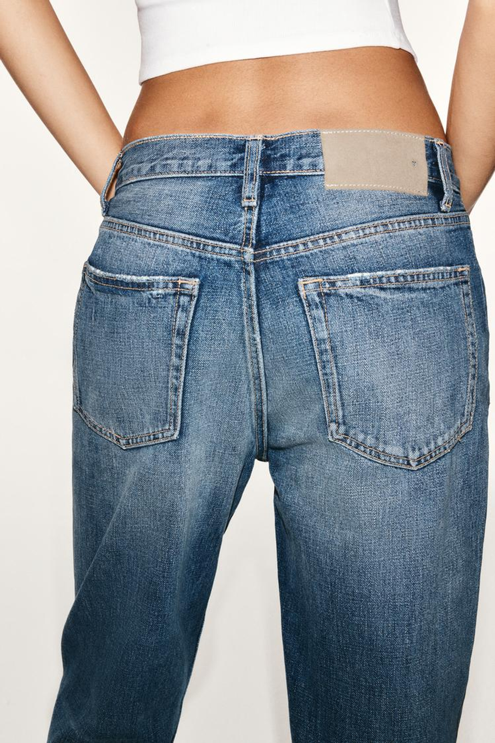 ZARA ДЖИНСЫ TRF STRAIGHT СО СРЕДНЕЙ ПОСАДКОЙ, СИНИЙ