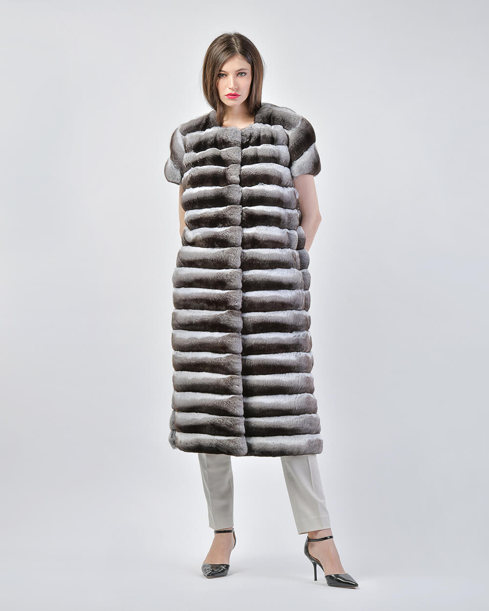 Жилет из меха шиншиллы