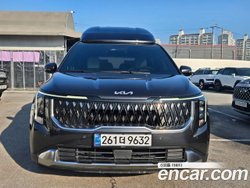 KIA Canival Gasoline 7-Seater Hi Limousine (Special Vehicle) — 2025