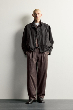 ZARA БРЮКИ RELAXED FIT С ЭФФЕКТОМ ПОТЕРТОСТИ И СКЛАДКАМИ, КОРИЧНЕВЫЙ