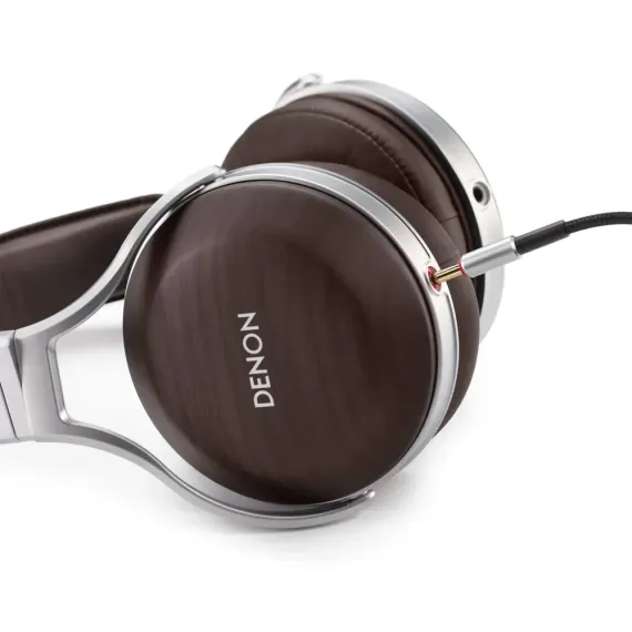 Denon AH-D5200