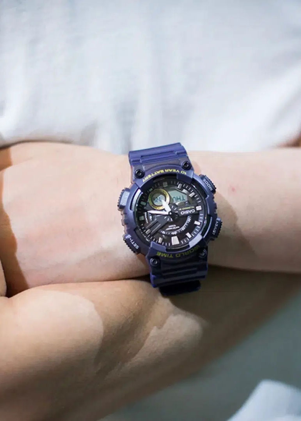 Часы Casio AEQ-110W-2A