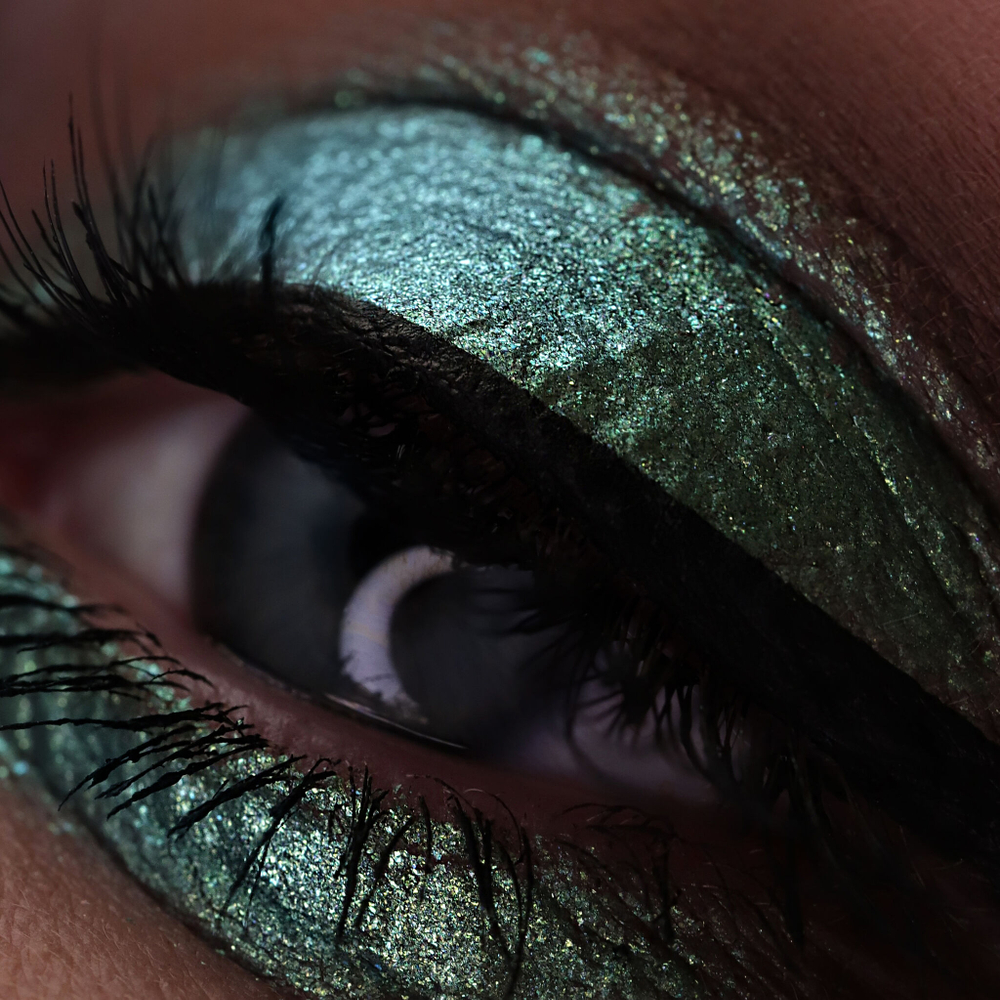 Тени для век жидкие сияющие тон 35 Miracle Green «Relouis PRO Sparkle Liquid» 5 мл