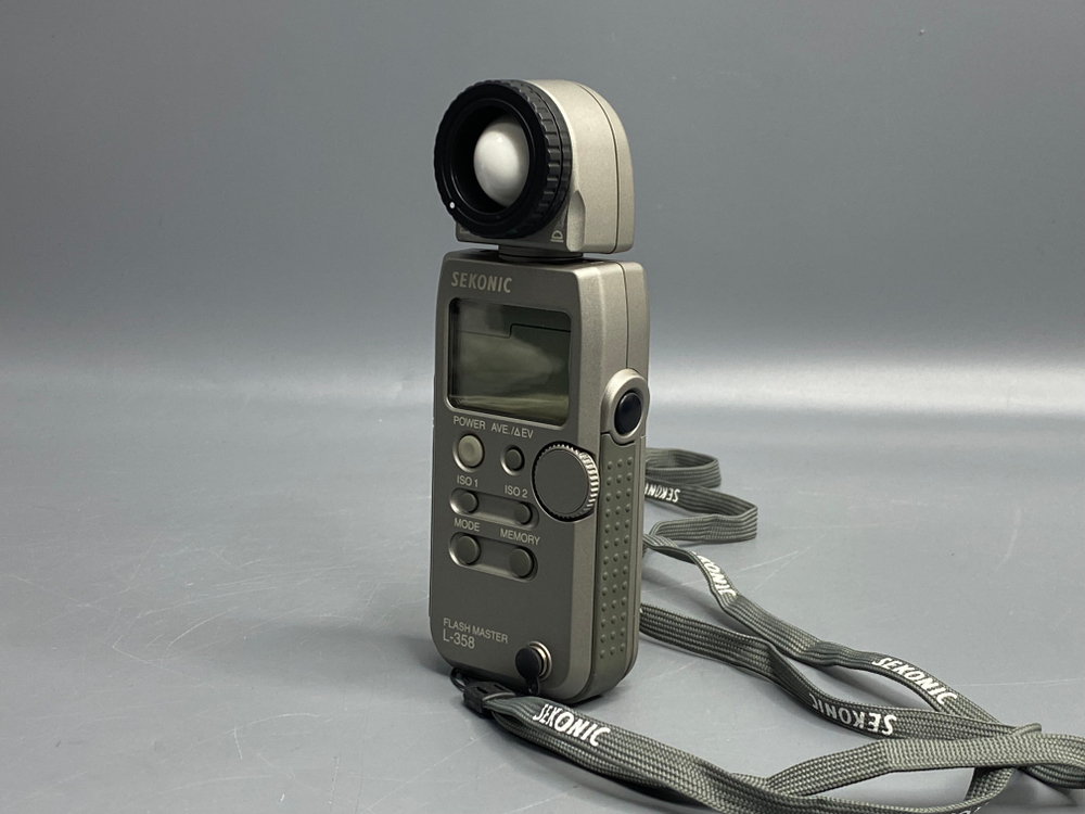 Экспонометр Sekonic L-358