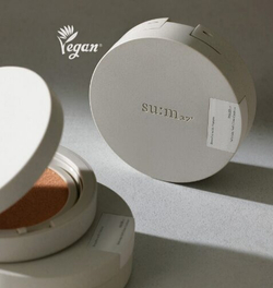 SUM 37 Увлажняющий кушон для чувствительной кожи с сиянием SPF50+ Оттенок 01 с запаской