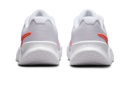 Женские Кроссовки теннисные Nike Zoom GP Challenge Pro - белый