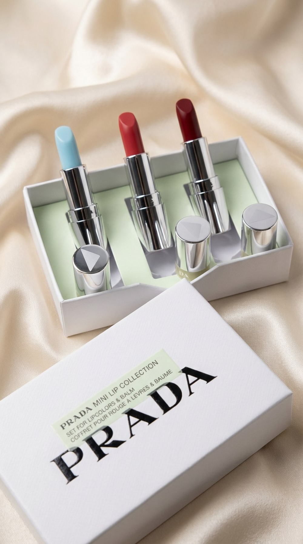 Набор для губ Mini Moisturizing Lip Balm Set