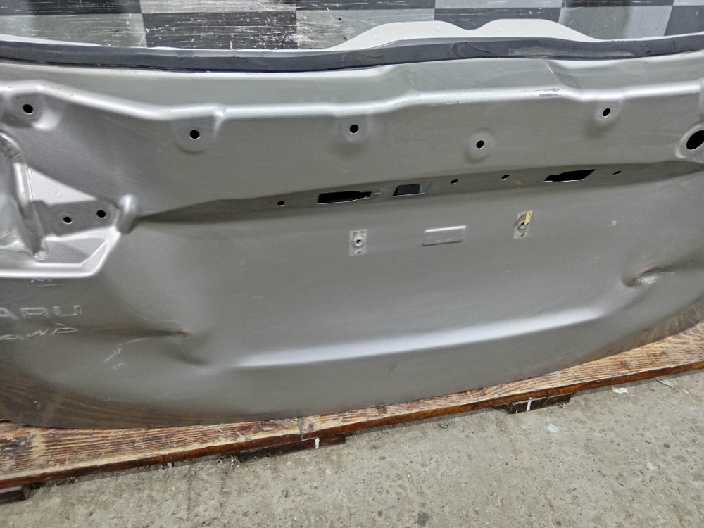 Крышка багажника Subaru Outback 5 14-21 Б/У Оригинал 60809AL0109P