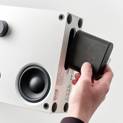 IKEA VAPPEBY  (ИКЕА ВАППЕБЙ)  -  Bluetooth-колонки - белые, 2 шт., поколение 3, 20x20 см
