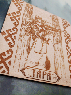 Деревянная картина "Тара"