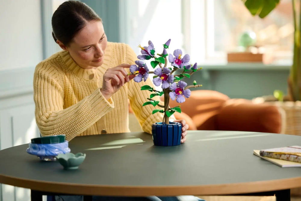 Конструктор LEGO Botanical Collection 10372 Гибискус