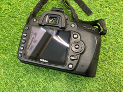 Nikon D90