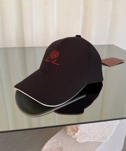 Бейсболка Loro Piana