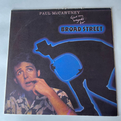 Винтажная виниловая пластинка LP Paul McCartney Give My Regards To Broad Street (Россия 1994)