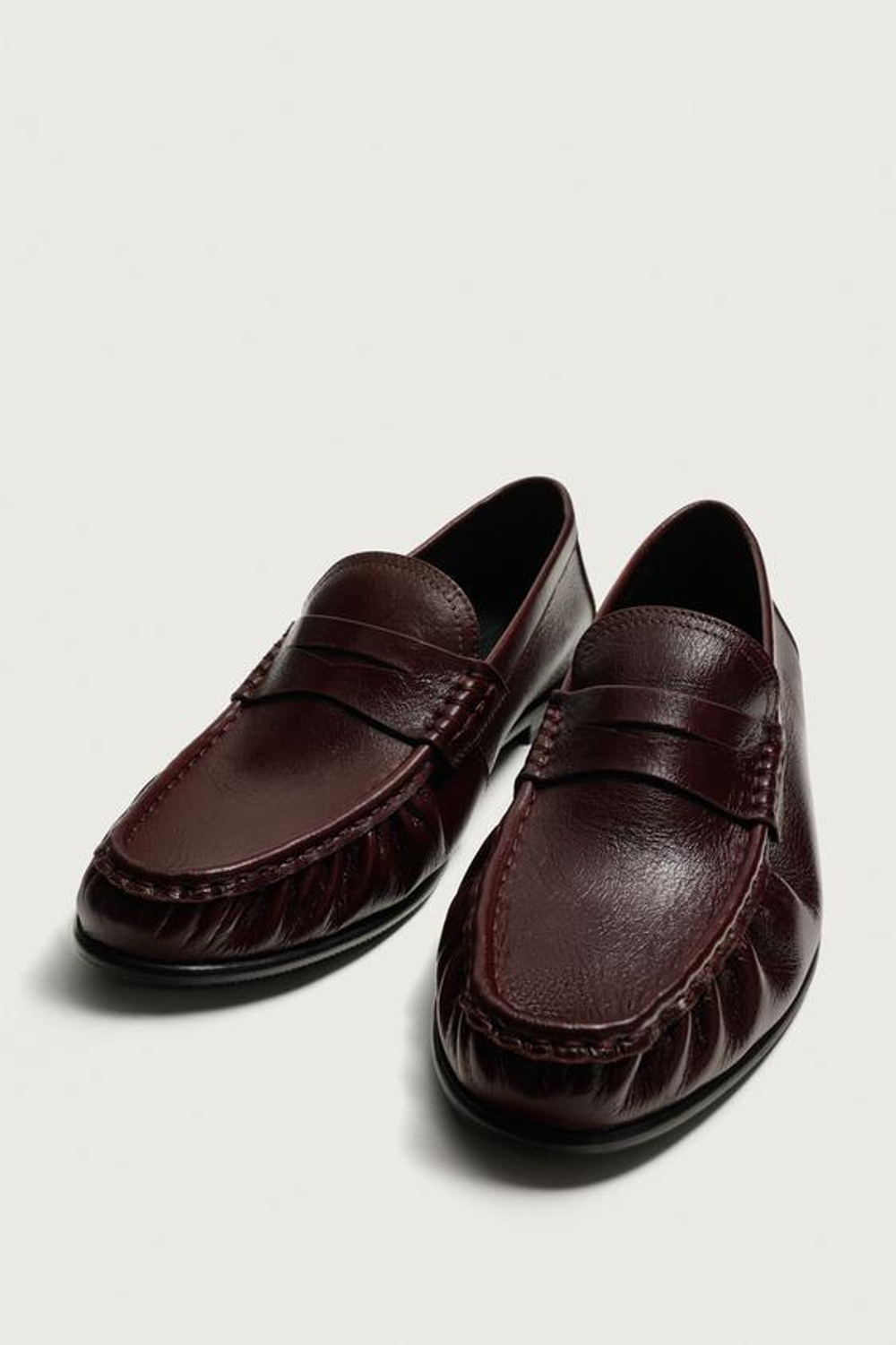 ZARA КОЖАНЫЕ ЛОФЕРЫ С ПЛАНКОЙ, БОРДОВО-КРАСНЫЙ