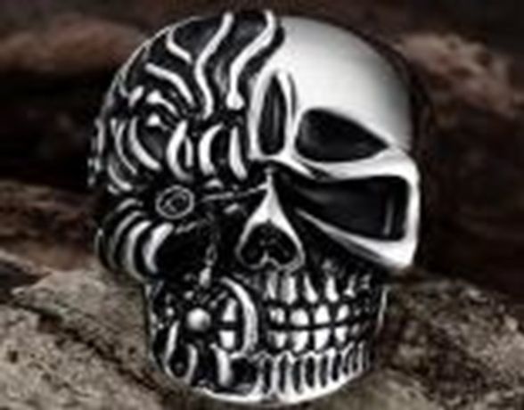 Цена наКольцо ZIPPO, серебристое, в форме черепа, нержавеющая сталь, 2,3x3,3x0,5 см, диаметр 19,7 мм