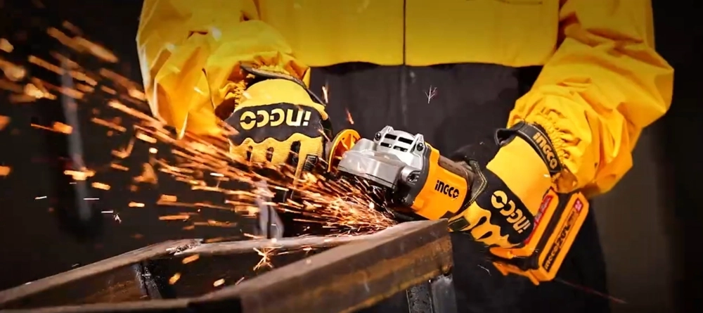 Набор аккумуляторного инструмента INGCO COSLI240202 INDUSTRIAL 20 В 3 шт.