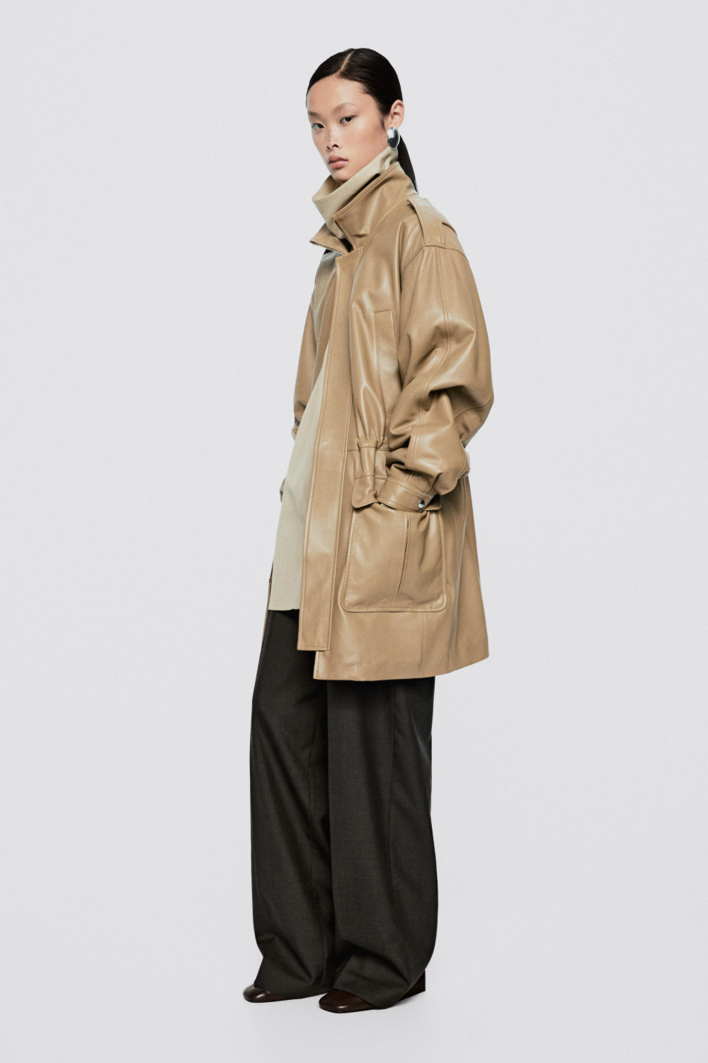 Massimo Dutti Парка из кожи наппа с присборенными деталями - Limited Edition, горчичный