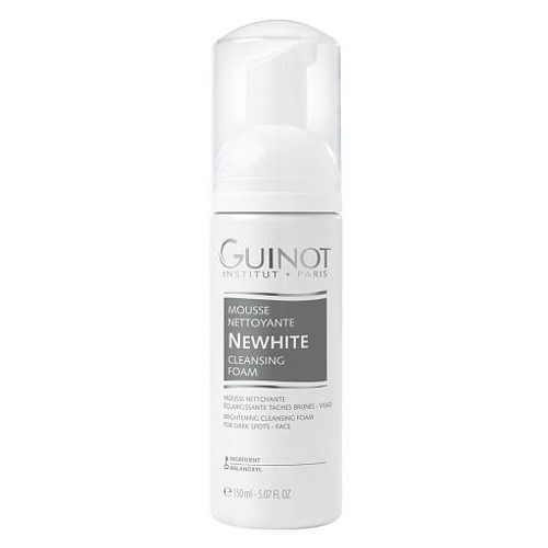 Mousse Nettoyante Newhite Осветляющий мусс с воздушной, нежной текстурой и свежим ароматом предназначен для глубокого очищения кожи любого типа, включая жирную и комбинированную.