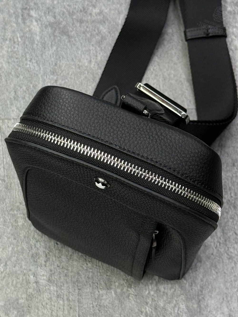 Нагрудная сумка слинг Montblanc Companion Small On