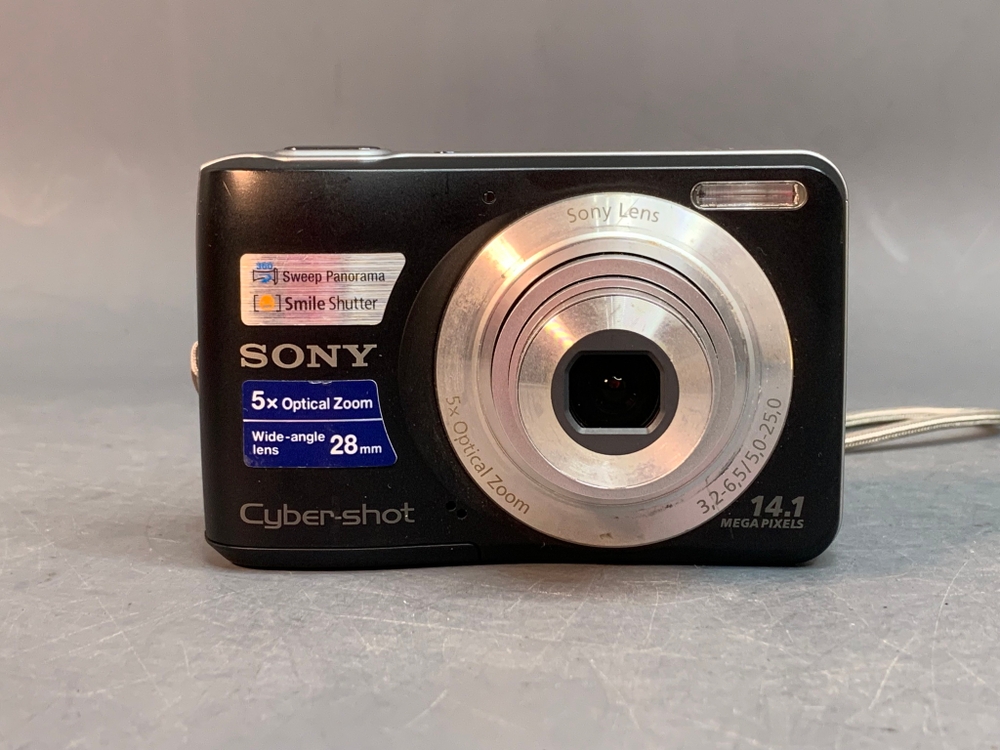Sony Cyber-Shot DSC-S5000