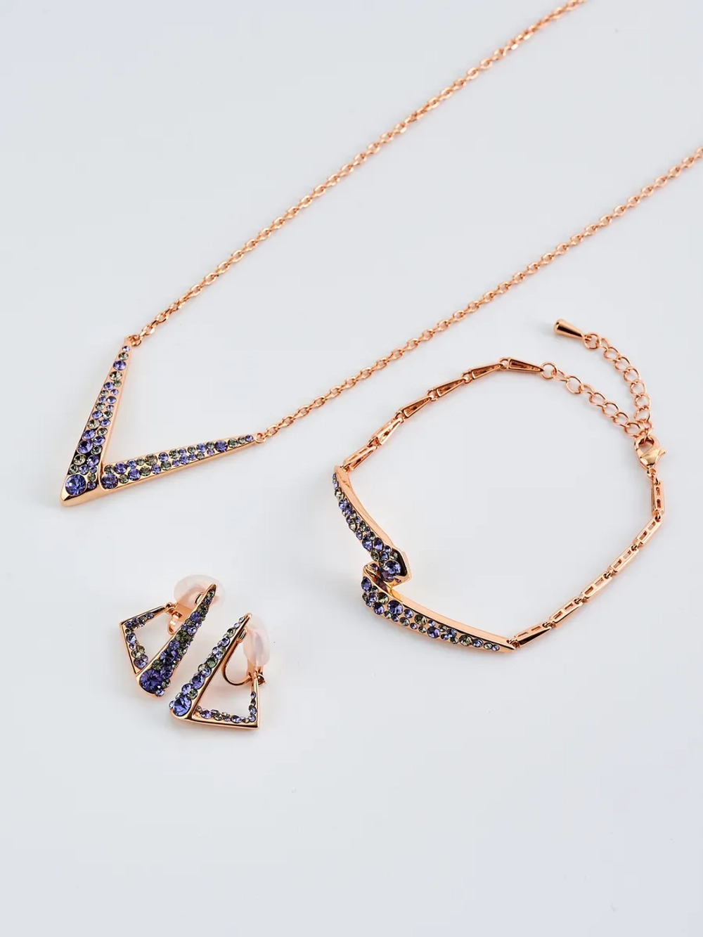 Браслет Молния с фиолетовыми кристаллами Swarovski