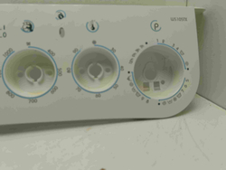 WS105TX кт218 Лицевая панель для стиральной машины Indesit 250001979 б/у