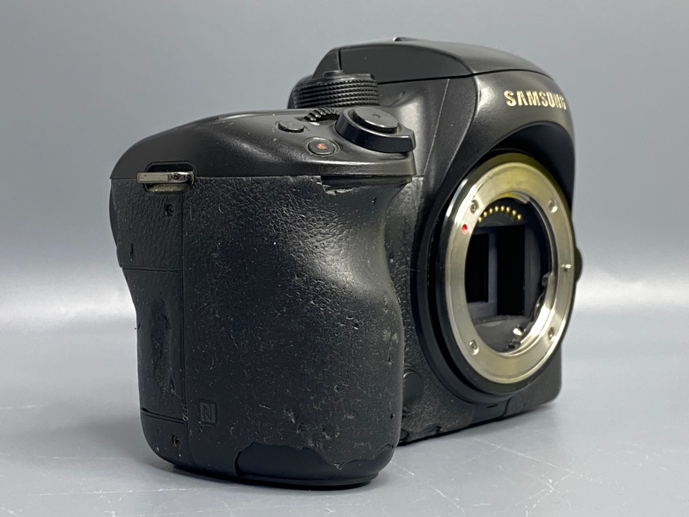 Samsung NX1