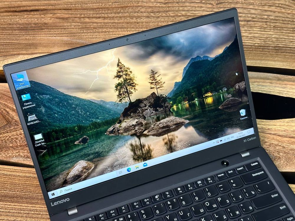 Ноутбук Lenovo Thinkpad X1 Carbon G5 i7-6